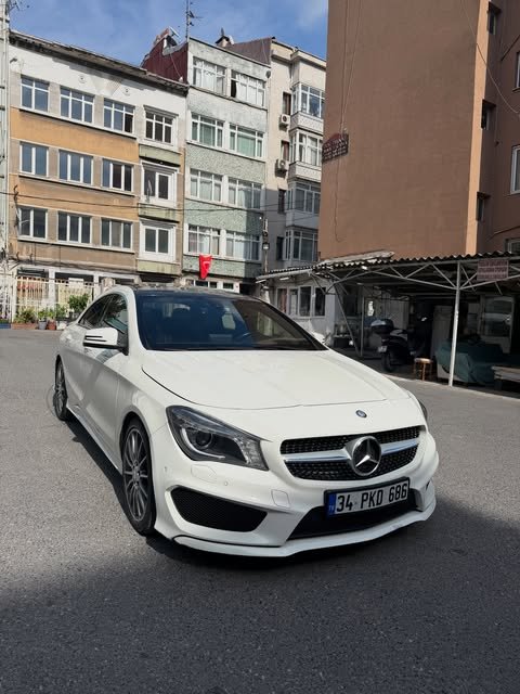 Mercedes-Benz CLA